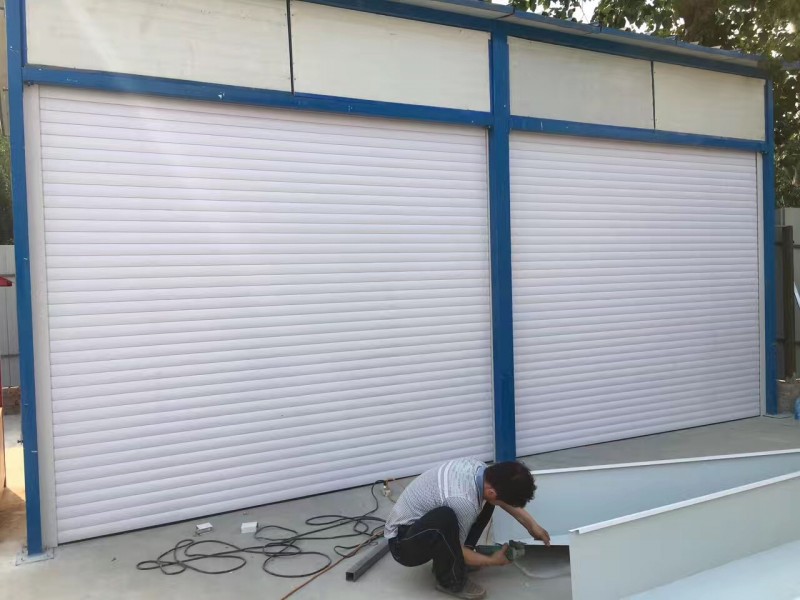 防盗卷帘门